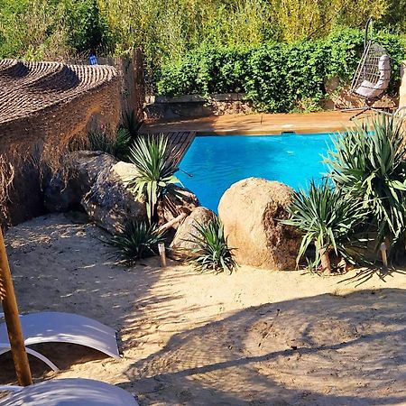 Complejo Oasis Beach Sobre El Rio Huerta  外观 照片