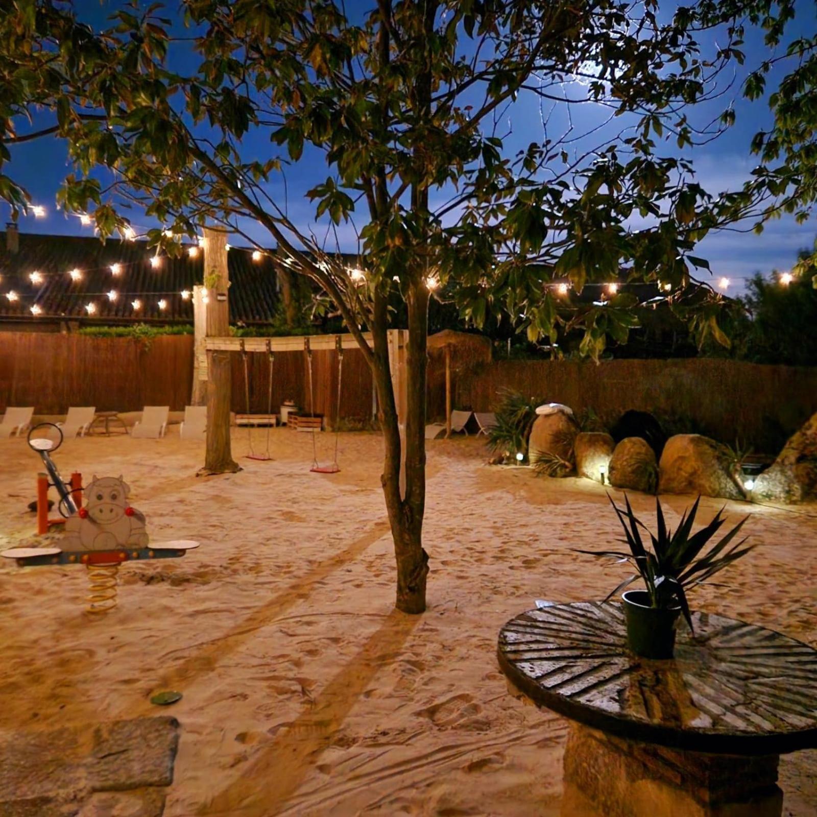 Complejo Oasis Beach Sobre El Rio Huerta  外观 照片