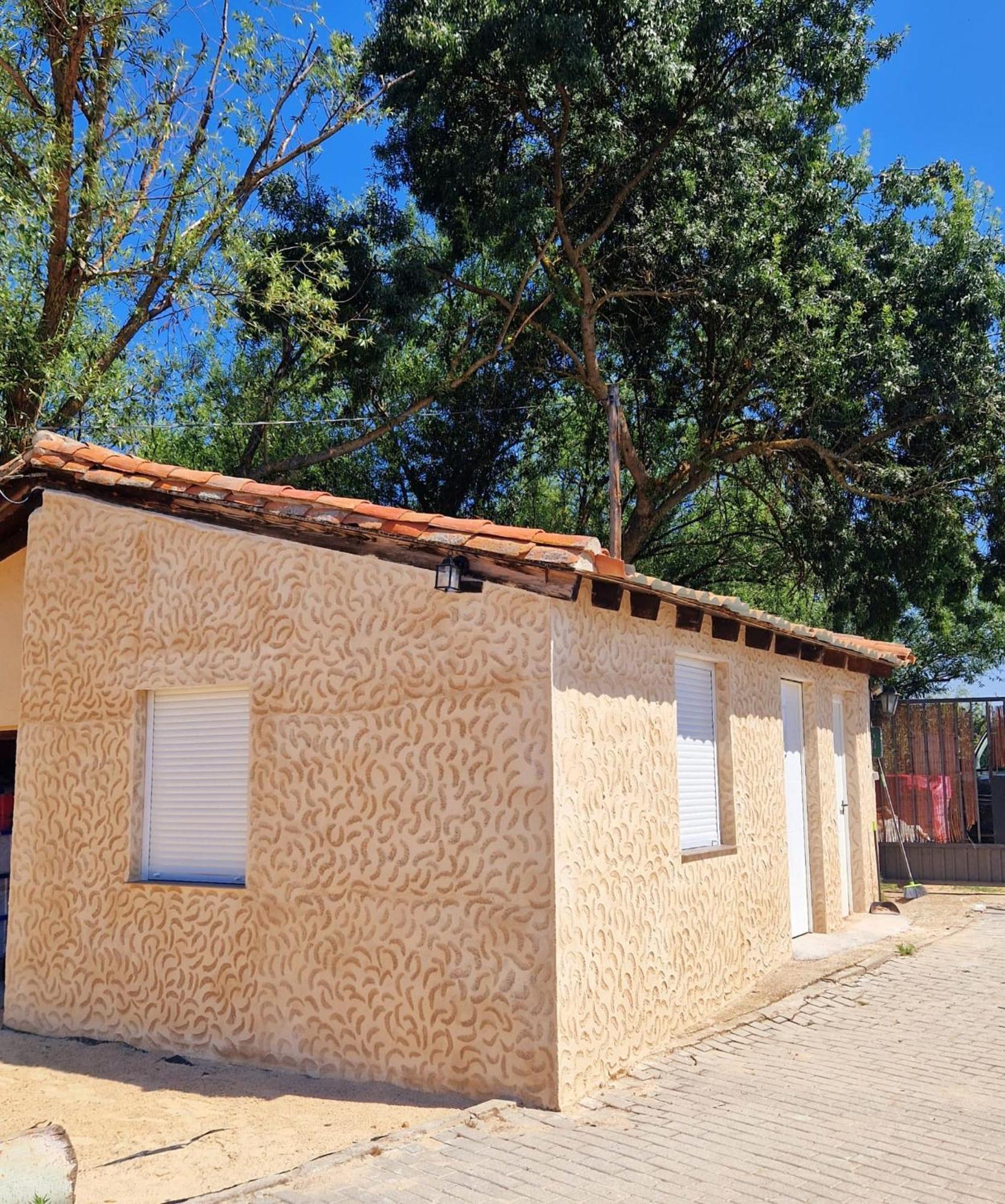 Complejo Oasis Beach Sobre El Rio Huerta  外观 照片