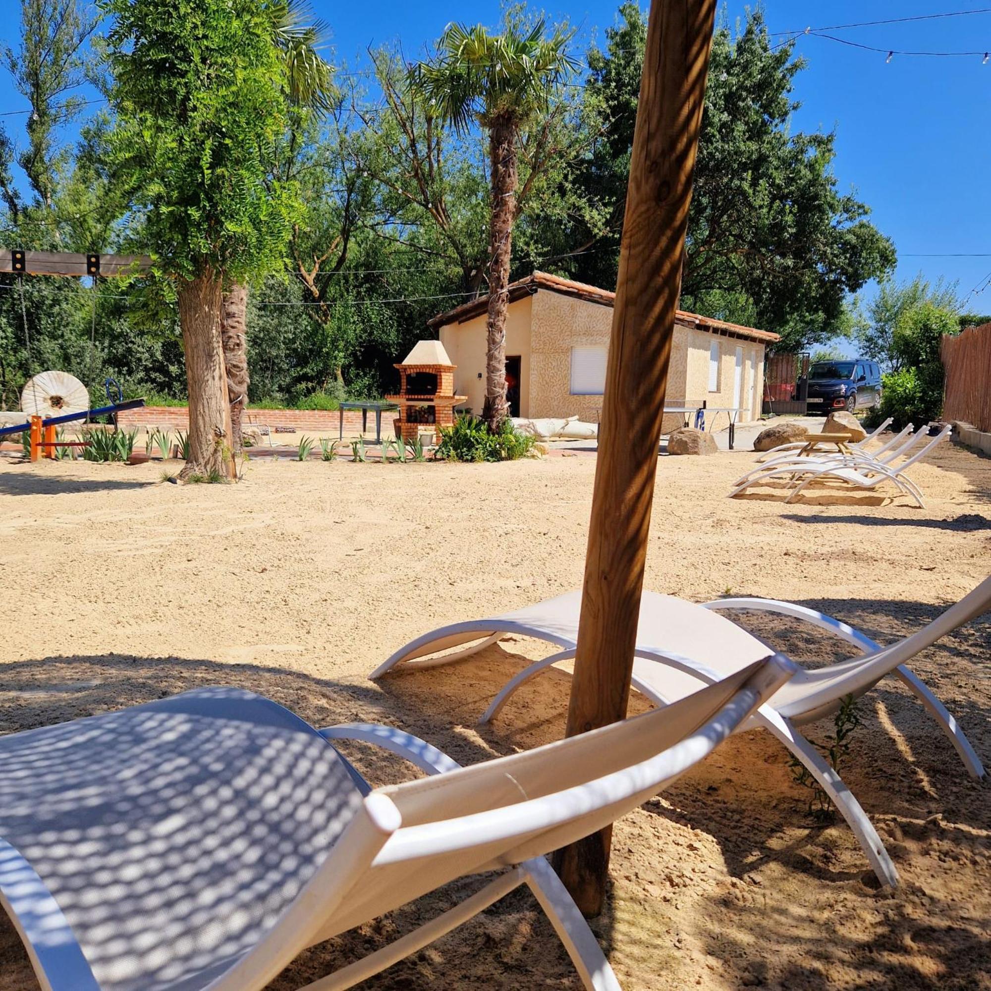 Complejo Oasis Beach Sobre El Rio Huerta  外观 照片
