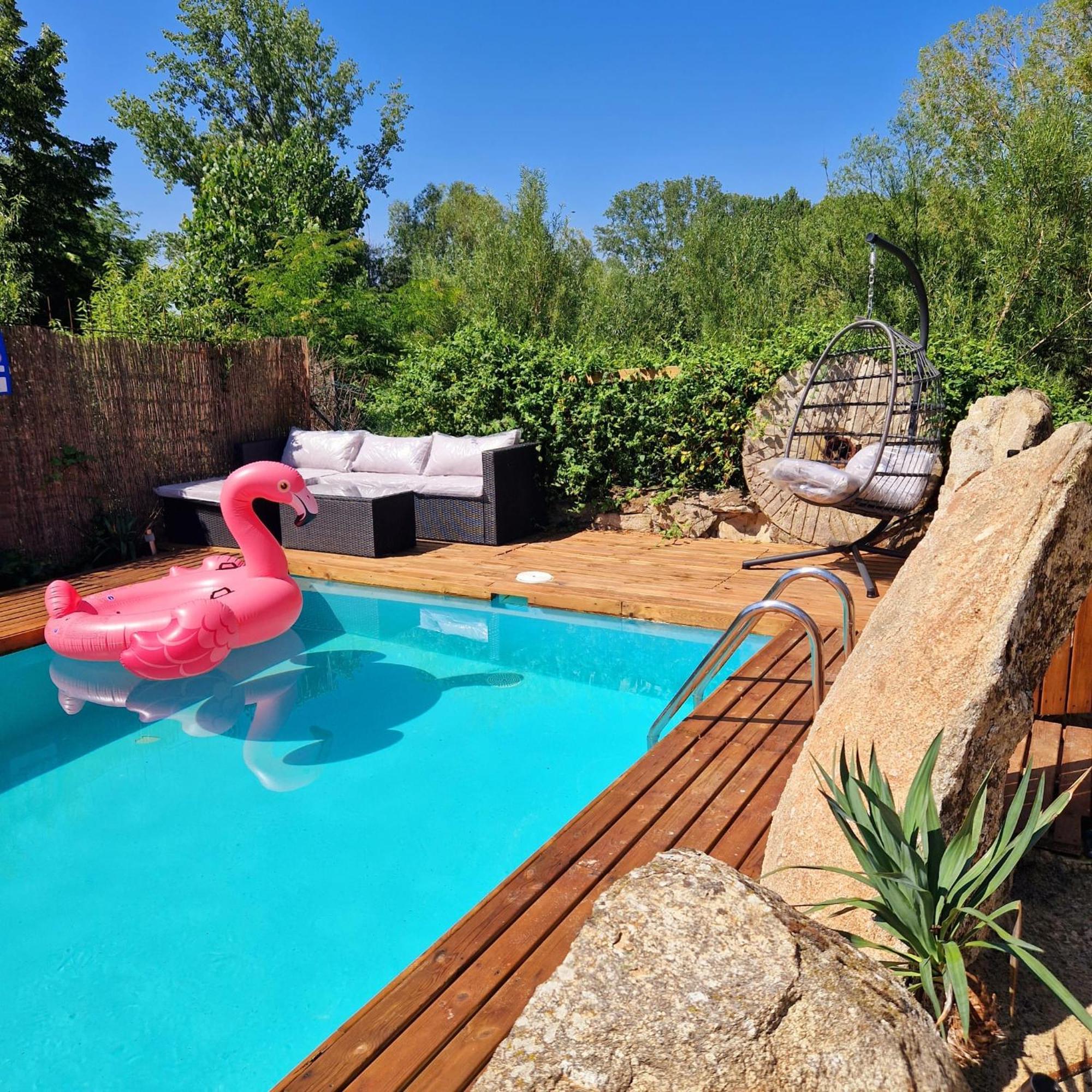 Complejo Oasis Beach Sobre El Rio Huerta  外观 照片